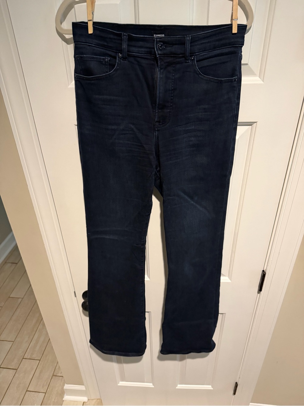 Express Women's Skinny Jeans in Dark Indigo
